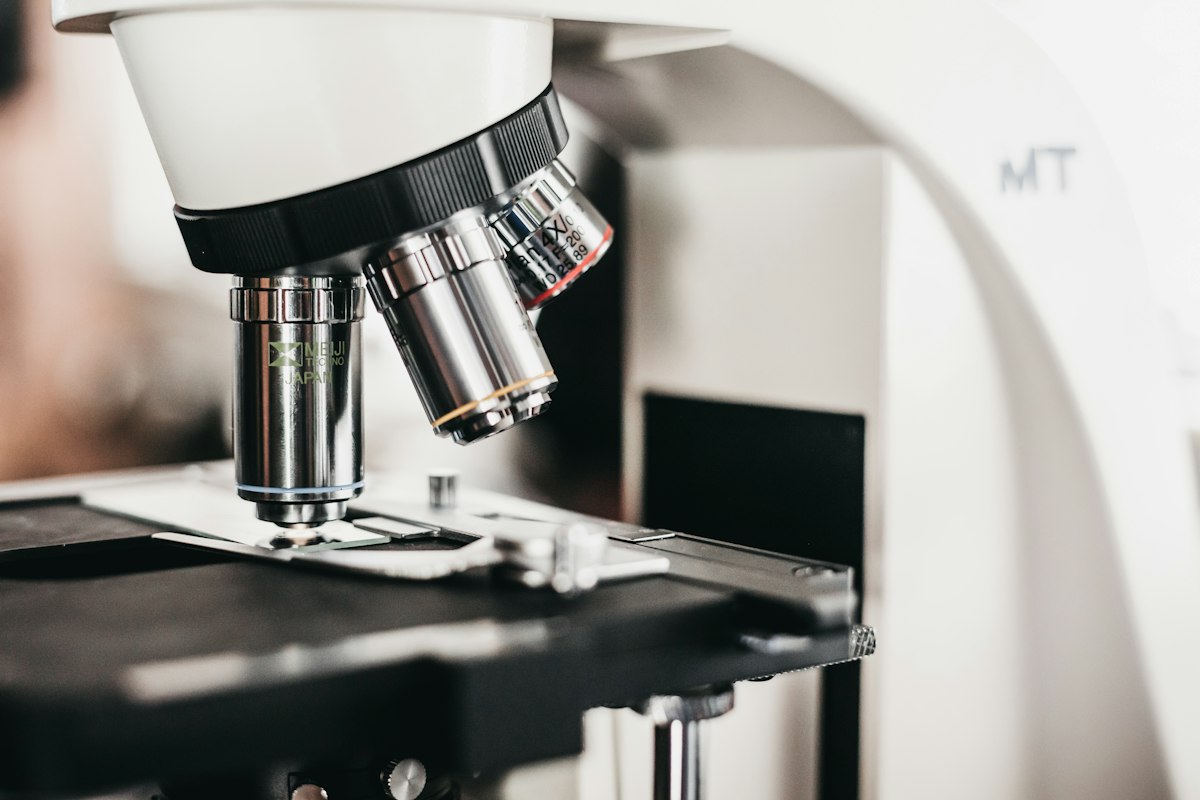 Diagnostic microscope