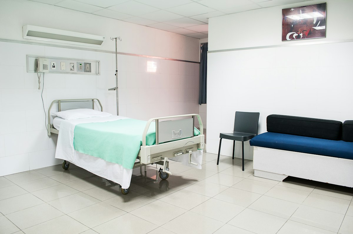 Patient recovery room